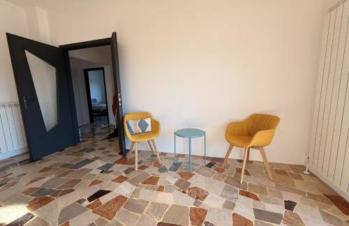 Family 3-Bedroom Apartment near MXP & Lake Maggiore - Parking - Foto 37