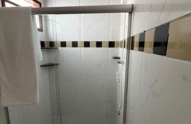 Casa luxuosa - Há 2km da praia - Foto 46