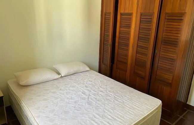 Apto na Enseada a 50 metros da praia - Foto 2