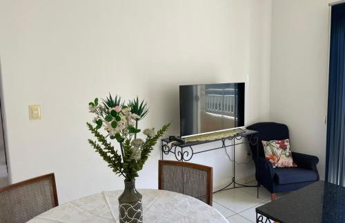 Apartamento espaçoso de 3 quartos - Photo 2