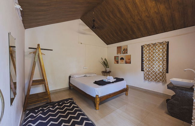 Sunset Cafe Beach Stay - Photo 37