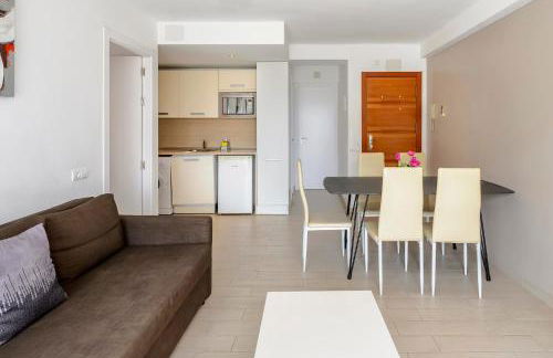 Apartamentos Esmeralda Ibiza - Photo 18