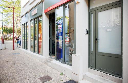 Appart'hôtel Le Corot - Accès Autonome - Saint-Junien Centre - Foto 92