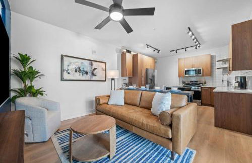 PFR Suites - Highland, 3BR 2BA Shadyside Condo, ADA, 2 Decks and Off-Street Parking - Foto 27