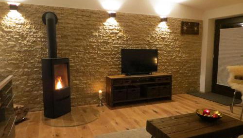 Bergromantik Ferienwohnung Nesterl mit eigener Sauna und Bergblick - Foto 3