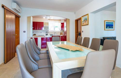 Private holiday house Villa SoulSet with garden and Pool Near Beach in Malinska, Krk - Foto 40