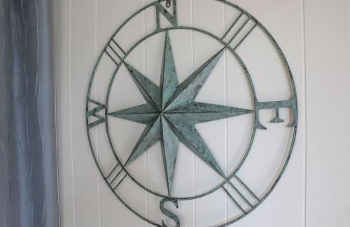 Spruce Beach Cottage - Walk to beach - Photo 25