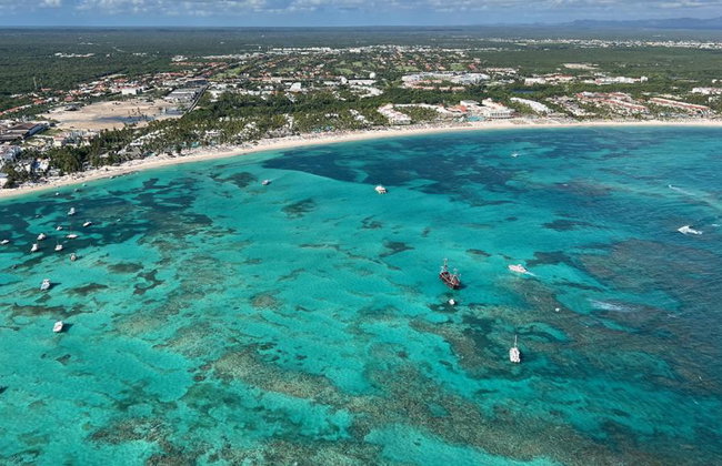 Explore Catalina Island and Altos de Chavon - Full-Day Tour - Foto 3