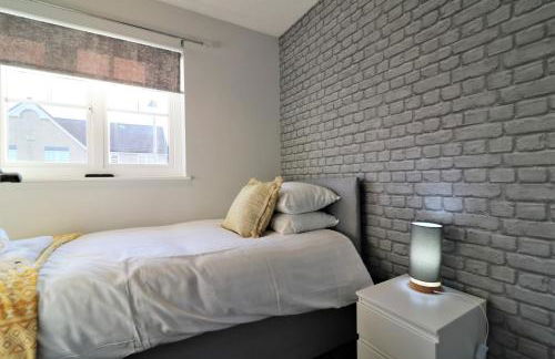 Signature - Chapelhall House - Photo 24