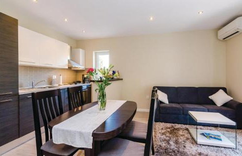 One-Bedroom Holiday Home In Gruda - Photo 10