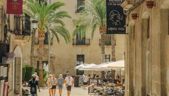 Apartment with exceptional charm in historic center of Alicante - Foto 3