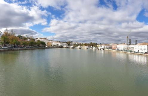 Charming Luz House - T2 apartment with jacuzzi - Foto 52