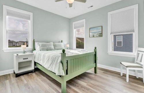 Seaside Serenity Beautiful Home on Topsail 7 BR - Photo 7