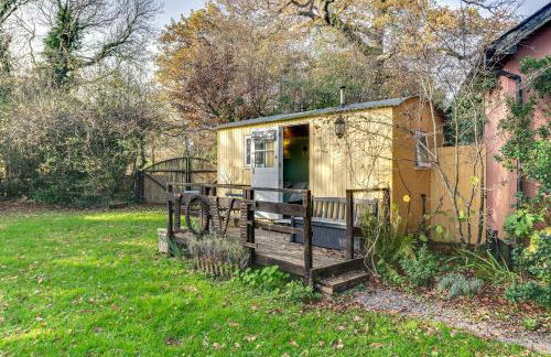 The Hideaway at Duffryn Mawr Self Catering Cottages - Photo 49