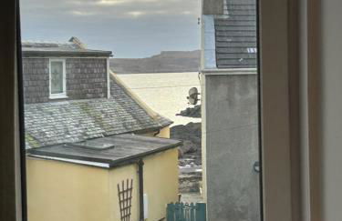 Calm of Cumbrae - Photo 7