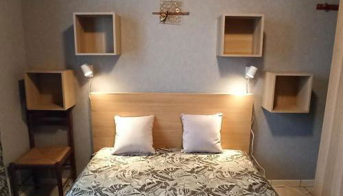 Gîte de plain-pied avec terrasse, proche port et station thermale, idéal pour familles - FR-1-589-24 - Foto 4