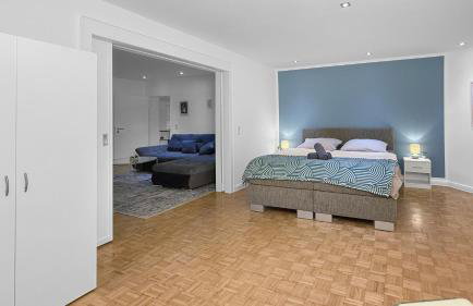 Signature Suite, Central in List, 3 Rooms & Kitchen - Photo 13