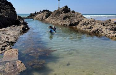 Coastal retreat with hot tub and panoramic views - Foto 34