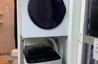 East New York Urban Escape - Foto 10