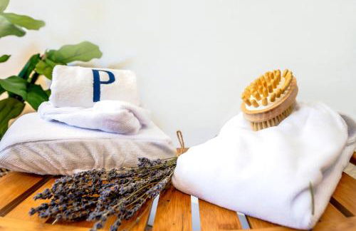 Waterfront Villa with Beach, Pool, Cinema, Game Room and Tiki - Foto 58