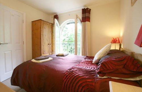 The Wriggly Tin, Millers Dale - Photo 8