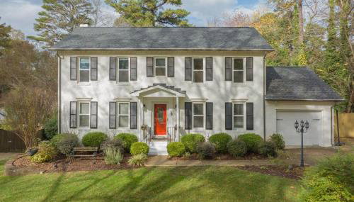 Fire pit - 6 Min to North Hills - Screened Porch - Foto 5