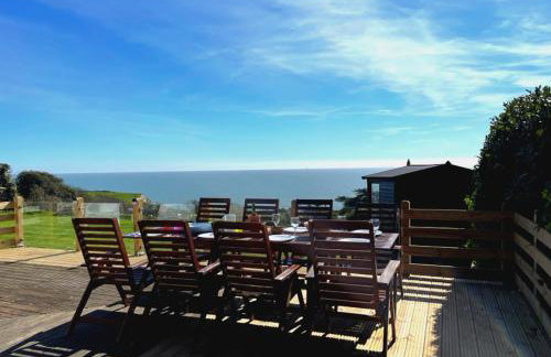 Coastal retreat with stunning sea views - Photo 26