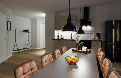 FOUNDRY - Business & Content Loft - 120 qm - Küche - Waschtrockner - Badewanne & Dusche - kostenloser Parkplatz - Smart TV - Foto 33