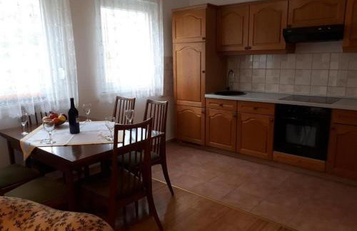 Apartments with a parking space Milovcici, Krk - 22553 - Foto 10