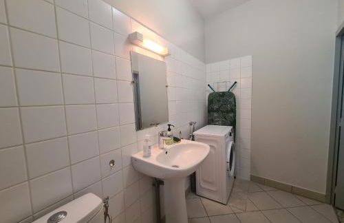 Maison confortable près des Châteaux de la Loire et Zoo de Beauval avec cour et parking privé - FR-1-591-367 - Foto 12