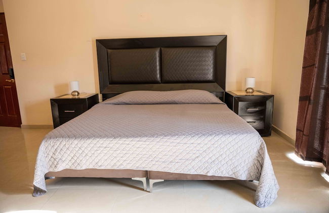 Room in Guest Room - 14 Comfortable Suite for 2 People - Photo 5