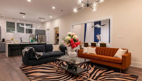 Huge 4BR, Near Memorial Park, Rooftop & Garage - Foto 5