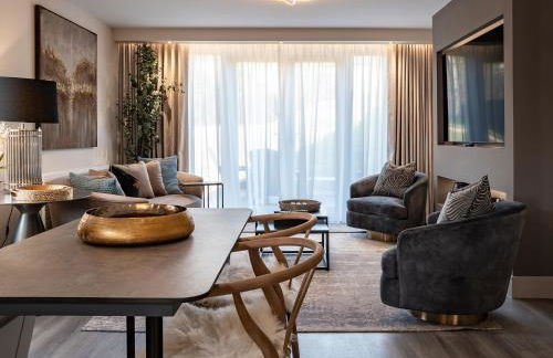 Arran Shores Luxury Shorefront Garden Terrace Apartment 6 - Photo 9