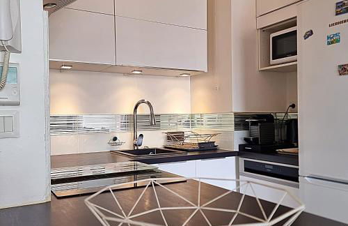 T2 Paris Disneyland Balcon Parking - Foto 15