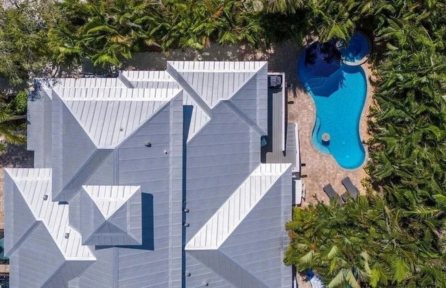 Emerald Bay managed by Beach Retreats - Photo 43