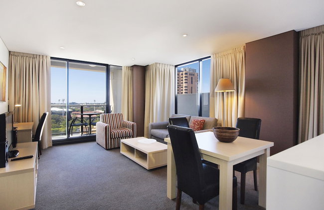 Oaks Adelaide Horizons Suites - Foto 1