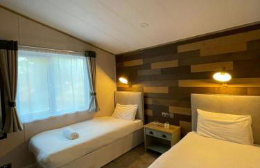 Eastgate Lodge with Hot Tub - Foto 11