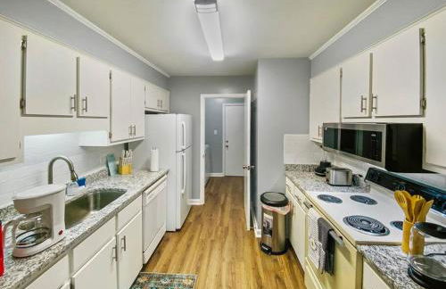 NEW! Luxe Cottage with Big Backyard 10 Mi to Augusta - Foto 6