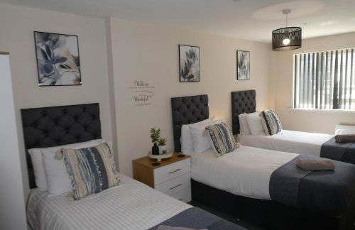 2 Bed 2 Bath Apartment Close to City Ctre Sleeps 5 -Free Parking - Foto 29