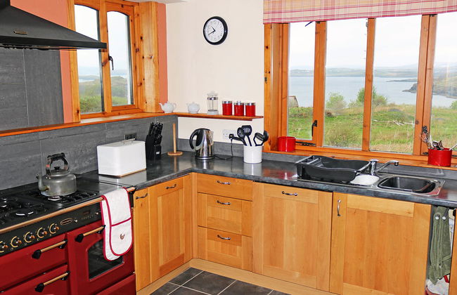 2 bedroom House in Isle with garden - Photo 6