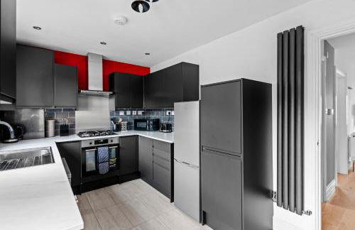 Stylish 2 Bed Bungalow in East Ham, Close to Excel - Foto 16