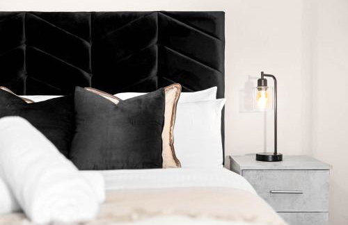 Stylish Three Bedroom House - Accommodates 7 - Parking - Garden - Recently Renovated 162S - Foto 13