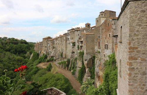 Sospesi nel borgo - Foto 4