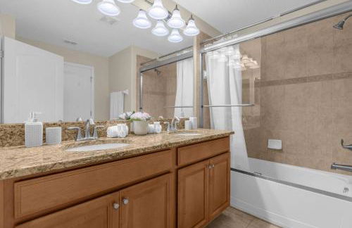 Upstay Family Home w Resort Access & Private Pool - Foto 15