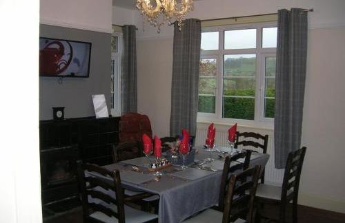 Bevan House with Hot Tub in Mid-Wales - Photo 17