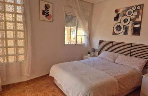 Holiday home in Costa Blanca - 3 bedroom house with pool sleeps 8, close to beach - Foto 11