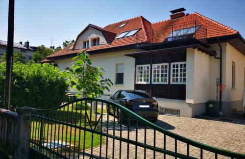 Vila Samobor - Foto 10