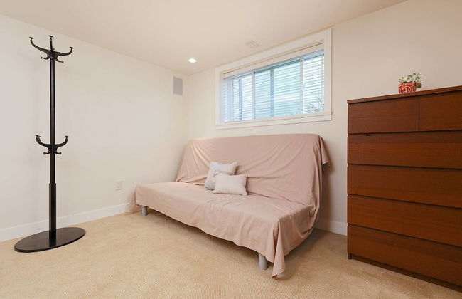 Cozy 3 Bedroom Suite near Queen Elizabeth Park - Foto 8