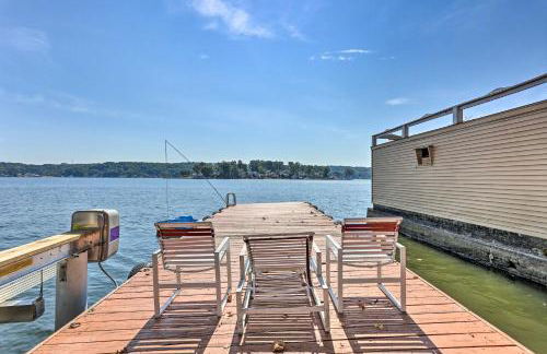 Cozy Lakefront House with a private dock and lake - Foto 2