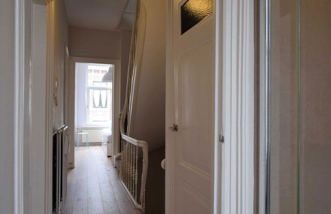 Quietly Located Mansion Near the Centre of The Hague - Foto 13